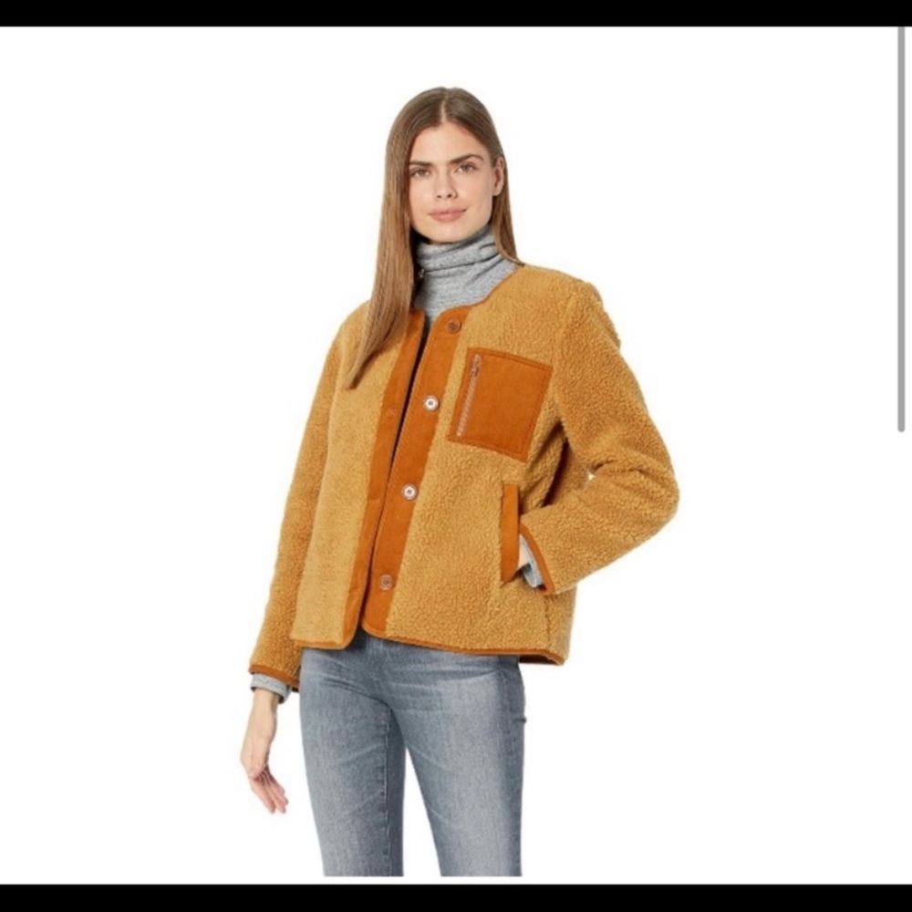 Madewell Sherpa Brown button up coat!